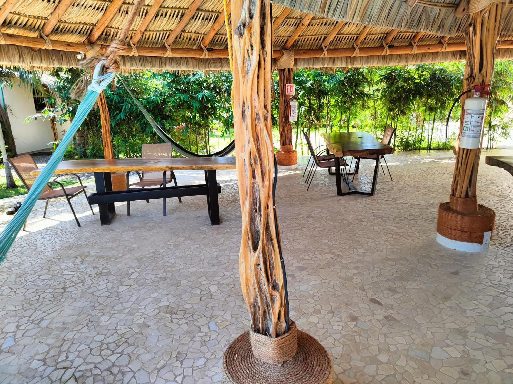 Hotel Ashly Loma Larga Acapulco Esterno foto