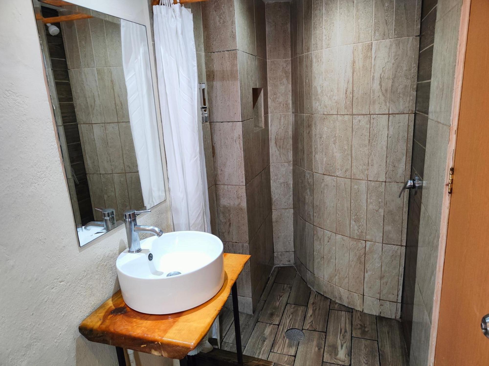 Hotel Ashly Loma Larga Acapulco Esterno foto